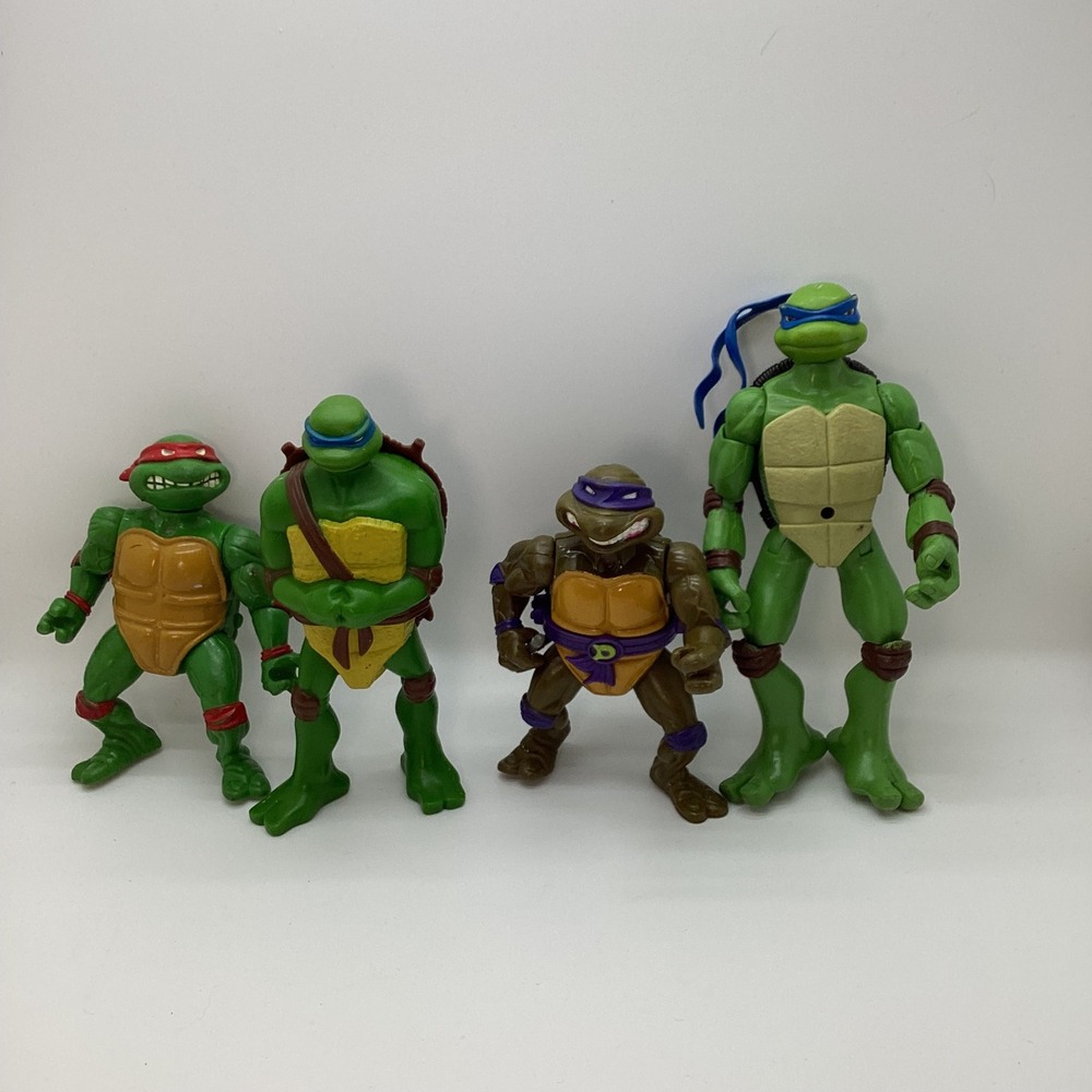 TMNT Action Figure Lot of 4 Leonardo Donatello Raphael 2007 Playmates Toys